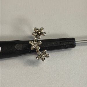 Pandora bn retired ss triple dazzling daisy ring